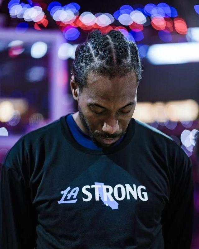 意大利杯尤文2-0乌迪内斯晋级，乔纳森-戴维、洛卡特利建功（意大利杯：尤文2-0淘汰乌迪内斯，乔纳森-戴维与洛卡特利携手破门晋级）