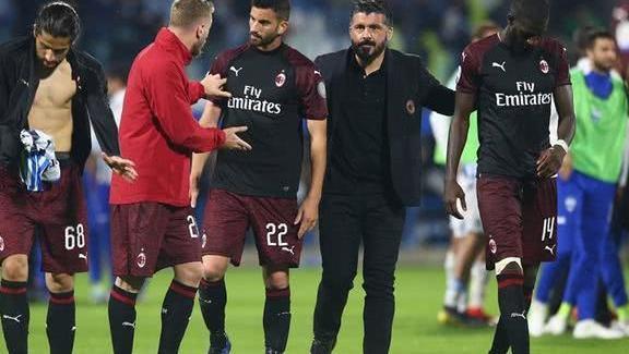 掘金约基奇三双末节爆发（约基奇砍三双 末节发力助掘金）