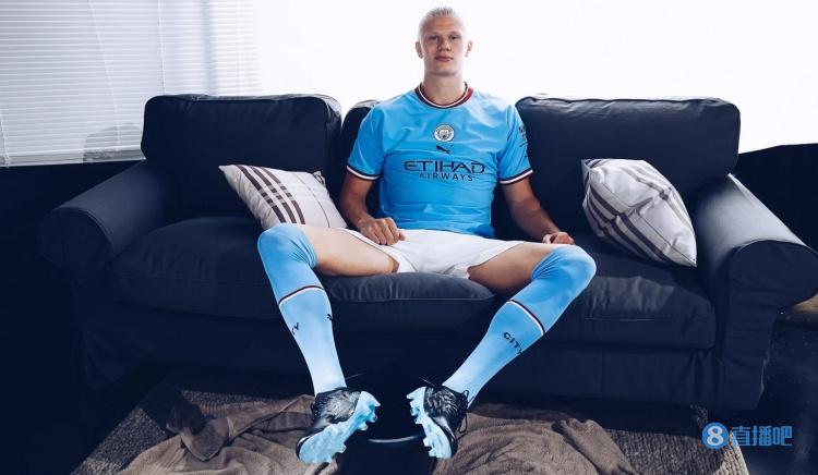 梅西：斯卡洛尼能将心比心！他激活了很多阿根廷新秀！