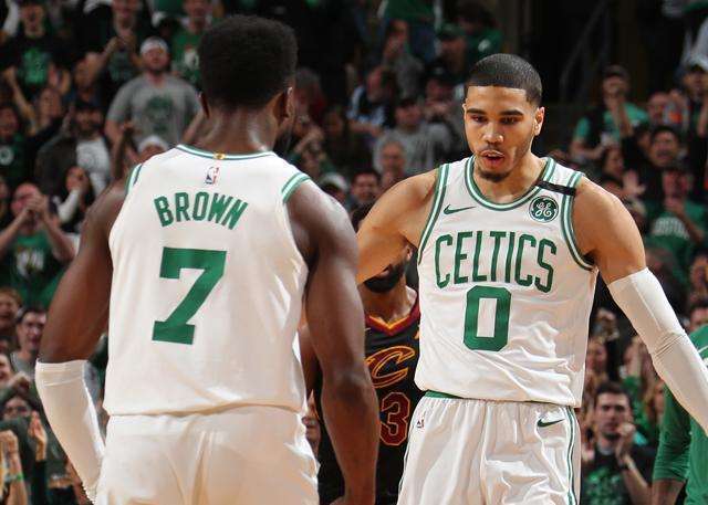 洛杉矶只有一个皇，那就是里皇（洛城唯有一皇，名曰里皇）