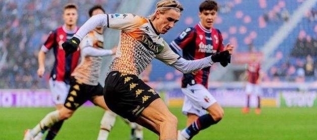 海纳：凯恩还有一年半的合同，我想不出他有什么理由离开拜仁