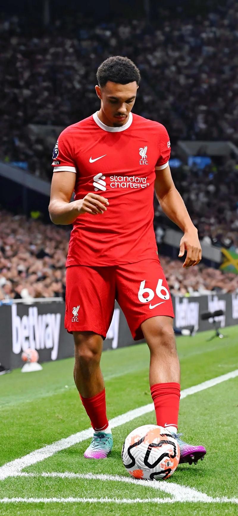 杜篮特连续得分，全队士气高涨（杜兰特连连取分，全队士气飙升）